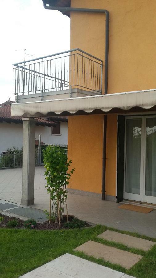 לינה וארוחת בוקר קסטלנואובו דל גארדה Residenza Leon מראה חיצוני תמונה